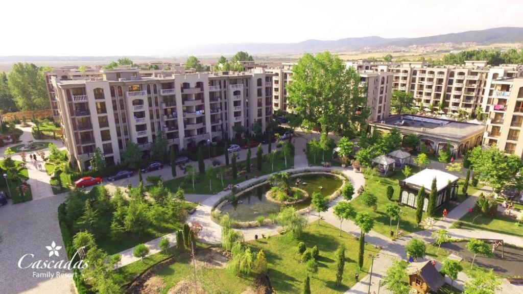 Destination Bulgaria 2000 Cascadas Private Summer Family Apartments Pantai Sunny Luaran gambar