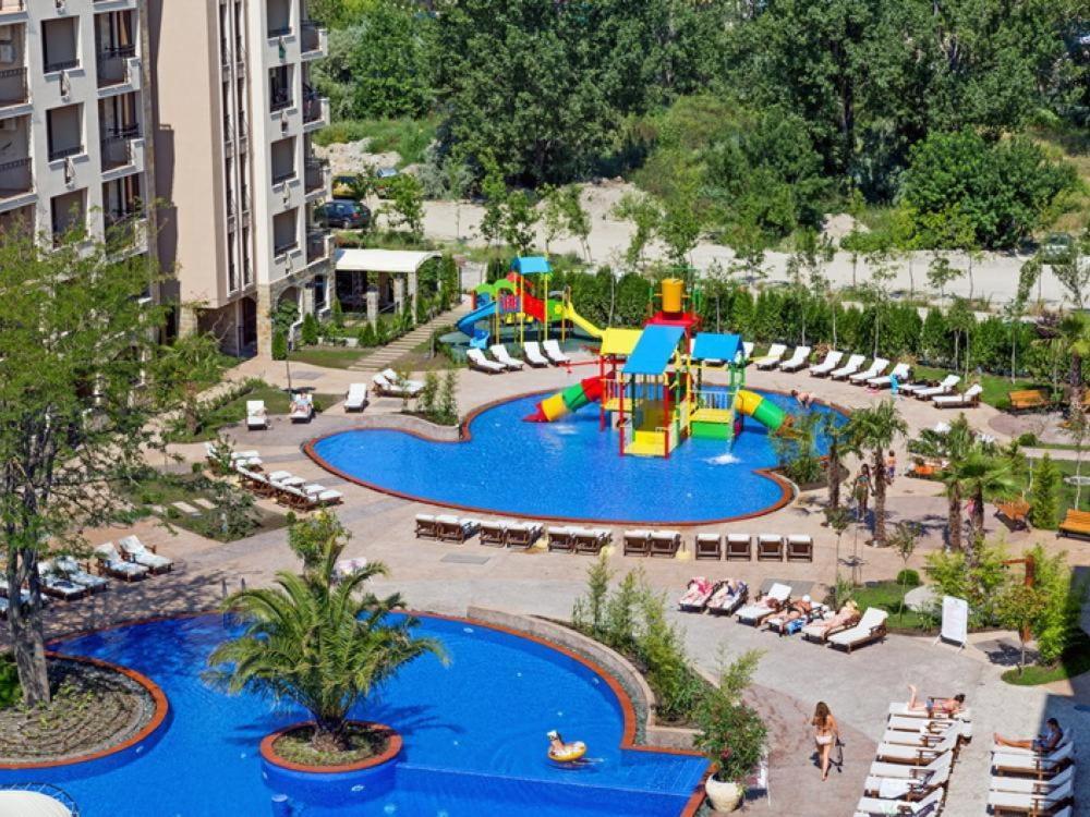 Destination Bulgaria 2000 Cascadas Private Summer Family Apartments Pantai Sunny Luaran gambar