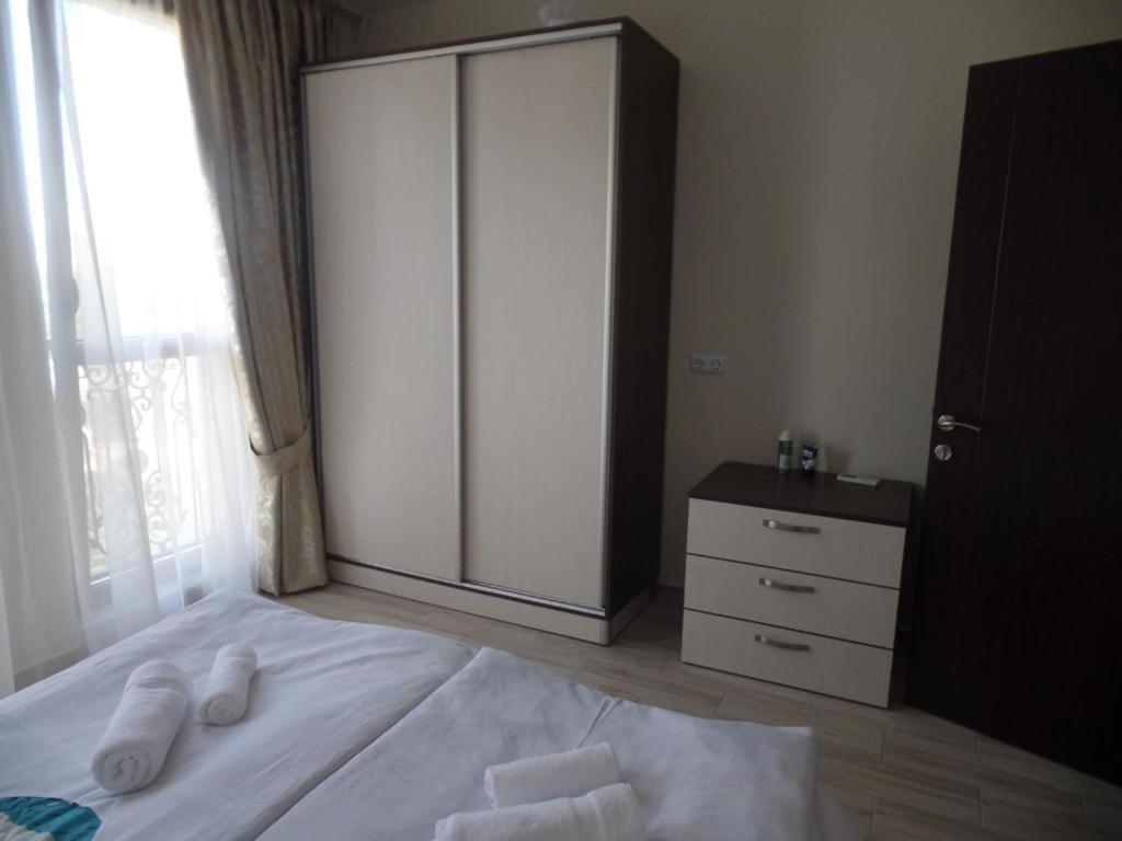 Destination Bulgaria 2000 Cascadas Private Summer Family Apartments Pantai Sunny Luaran gambar